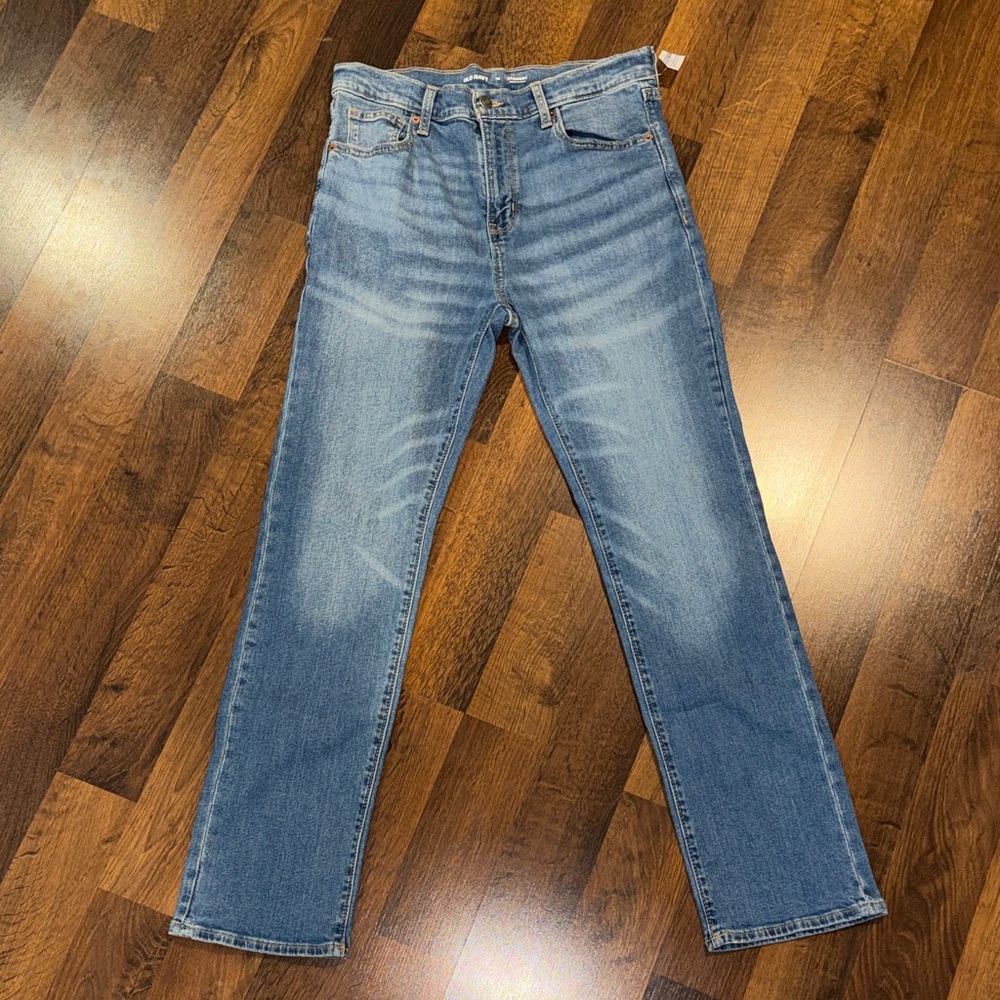 NWT Old Navy Boys Light Straight Jeans w Built in Flex (size 18)